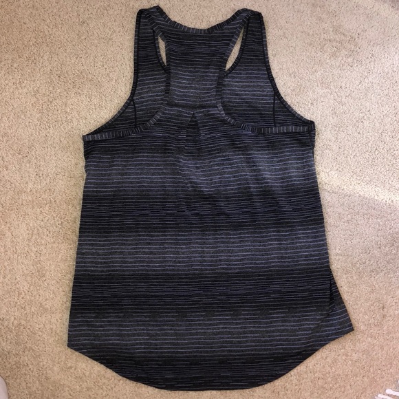 Workout tank - Picture 3 of 3